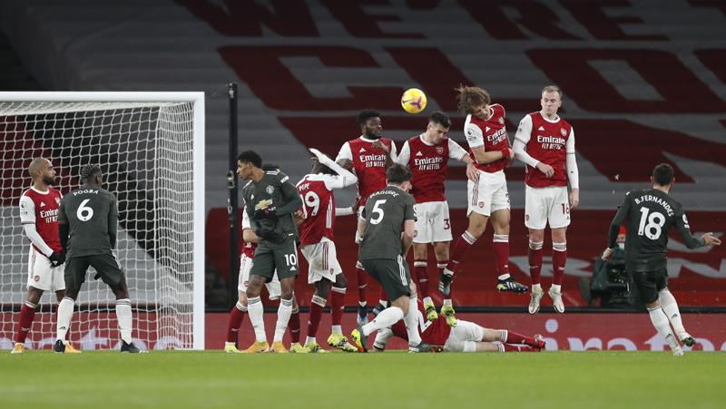 Hasil Lengkap Liga Inggris: Arsenal Tahan Man United, Man City Libas Sheffield