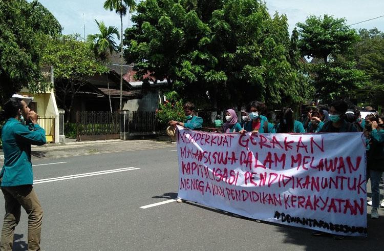 Terdampak Pandemi Covid-19, Mahasiswa UST Yogyakarta Tuntut Potongan Biaya Pendidikan 
