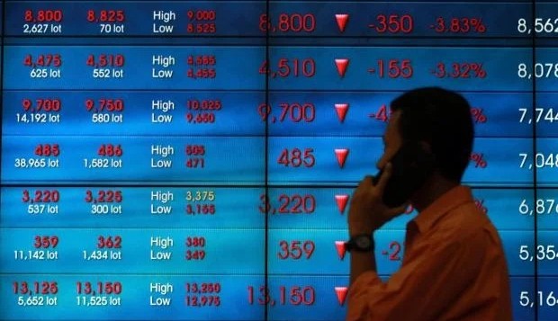 Turun 23,70 Poin, IHSG Berakhir di Level 6.043 