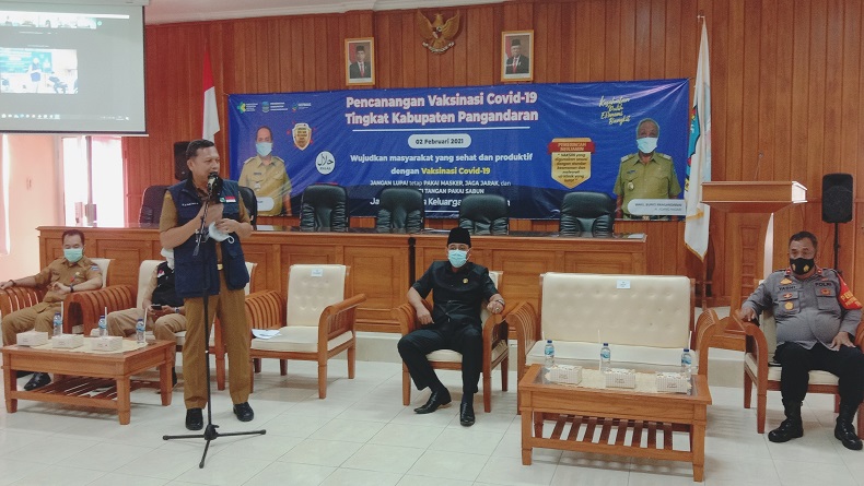Plh Bupati Pangandaran: Masyarakat Jangan Jadi Korban Hoaks Vaksin Covid