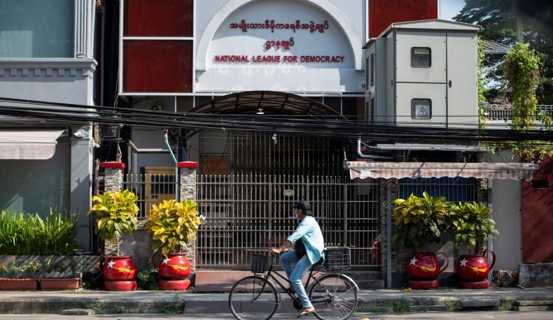 Kudeta Myanmar, Aplikasi Pesan Singkat Offline Ini Diunduh 600.000 Kali dalam Beberapa Jam