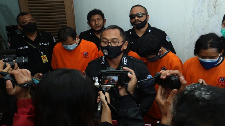 Selain Ganja, Gathan Mantan Suami Dina Lorenza Juga Diduga Bawa Sabu
