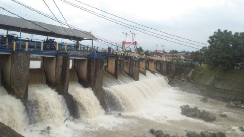 Bogor Diguyur Hujan, Permukaan Air Bendung Katulampa Naik Siaga 3