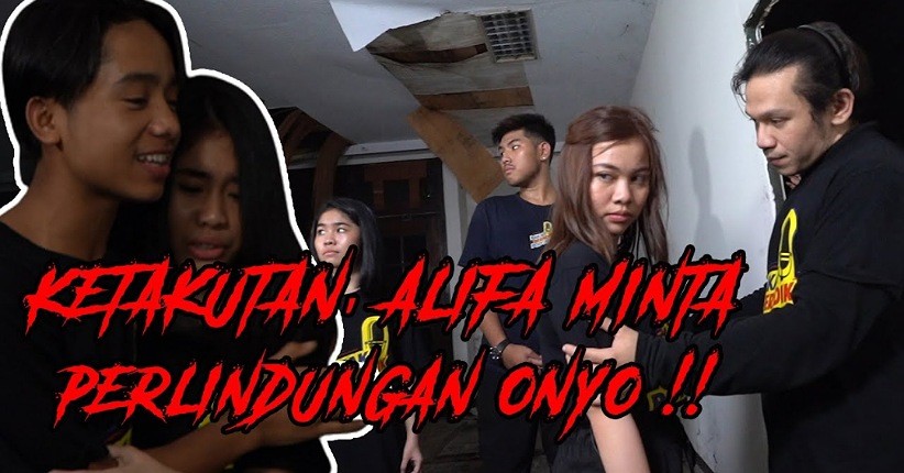 Jalan-Jalan Malam ke Rumah Angker, Betrand Peto Lindungi Alifa