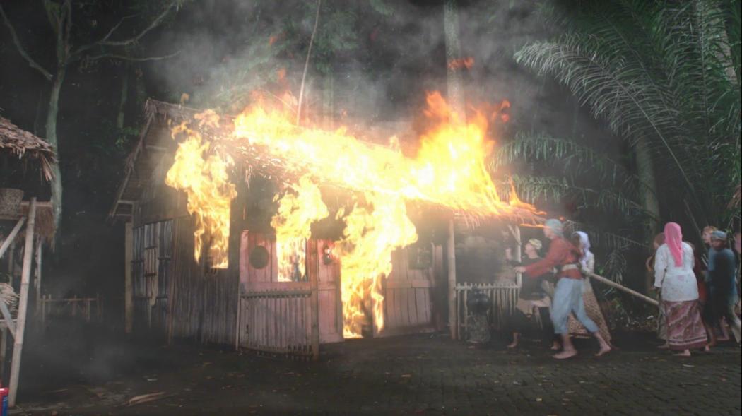 Mengejutkan! Istana Padjajaran Terbakar dan Surawisesa Bersekutu dengan Raden Kian Santang