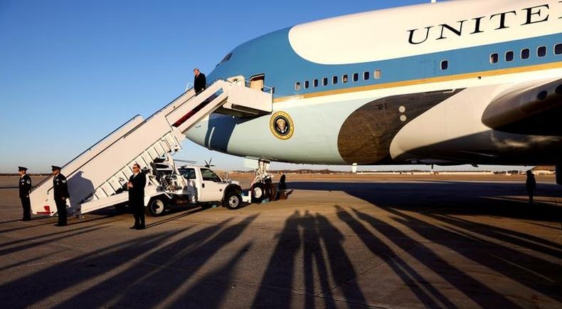 Pria Tunawisma Menyusup ke Pangkalan Air Force One: Saya Ingin Lihat Pesawat Terbang