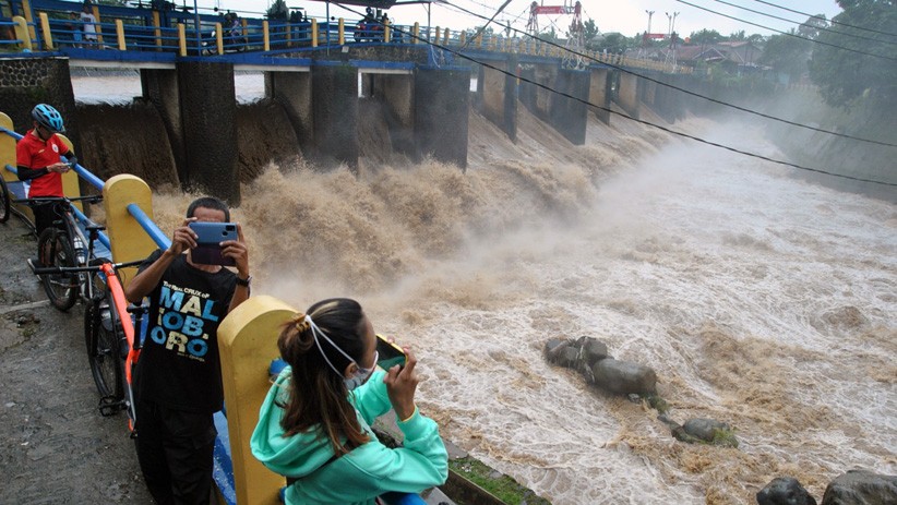 Malam Ini, Pintu Air Manggarai dan Bendung Katulampa Siaga 3