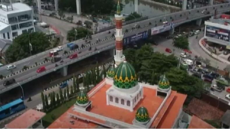 Pensiunan Guru Dijambret di Fly Over Depan Polda Sumsel, Aksi Pelaku Terekam CCTV