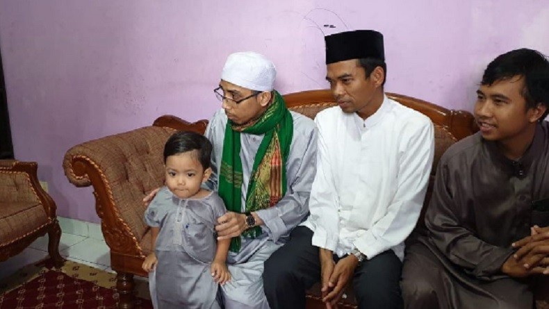 Ustaz Abdul Somad Doakan dan Unggah Foto Momen Bersama Ustaz Maaher