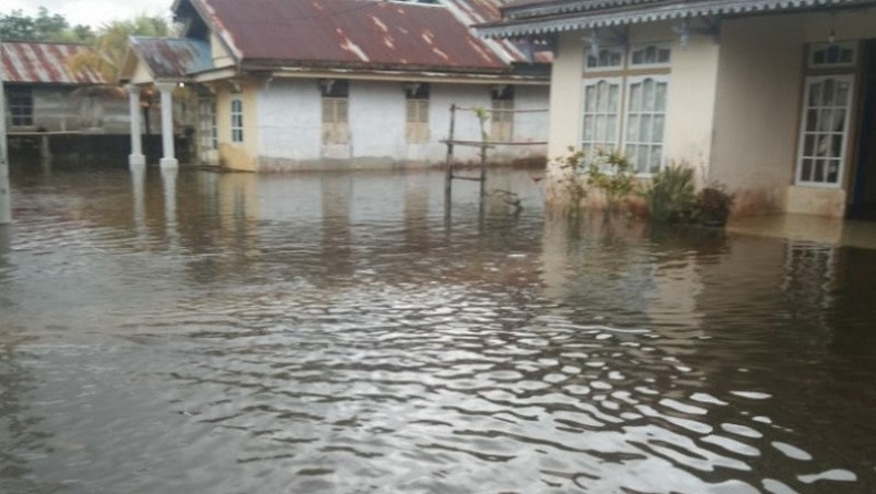 Pascahujan Deras 2 Hari, Belasan Desa di Sambas Terendam Banjir, Belum Ada Warga Mengungsi