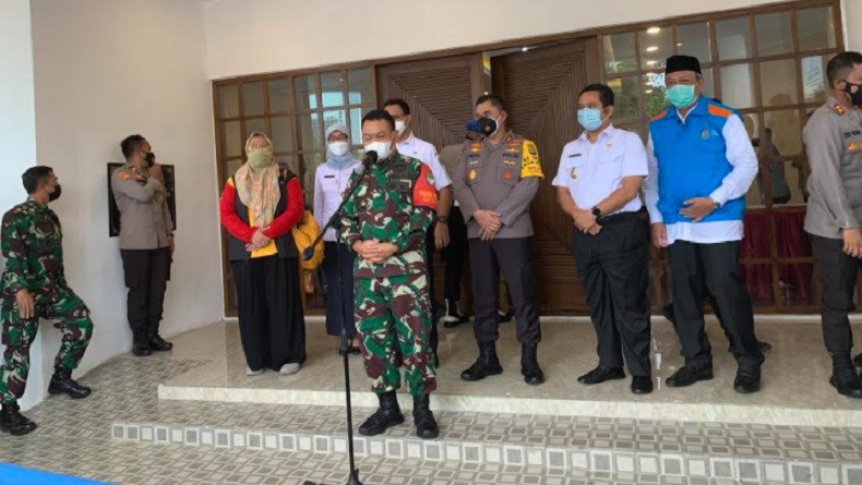 Gubernur DKI, Kapolda Metro dan Pangdam Jaya Rapat Bahas PPKM Berbasis Mikro