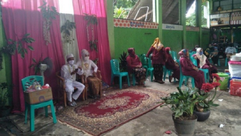 Pemprov DKI Izinkan Resepsi Penikahan dengan Kapasitas hanya 25 Persen