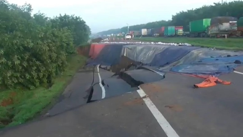 Jalan Tol Cipali Ambles, Pengelola Perpendek Contra Flow Jadi 1 Km