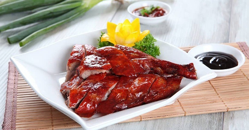 Rayakan Tahun Baru Imlek Masak Bebek Panggang Enak dan Lezat