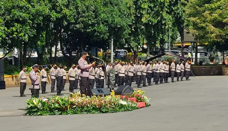 Kapolri Perintahkan Personel Kawal Ketat Program Vaksinasi Covid-19