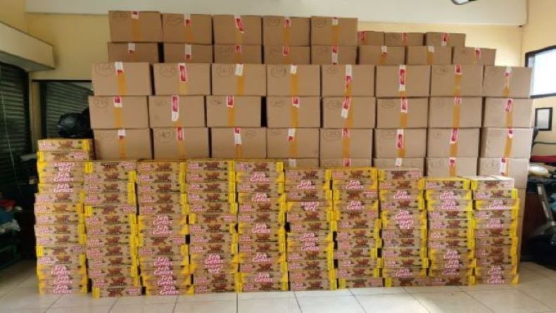 Cegat Truk di Gerbang Tol Colomadu, Bea Cukai Sita Jutaan Batang Rokok Ilegal 