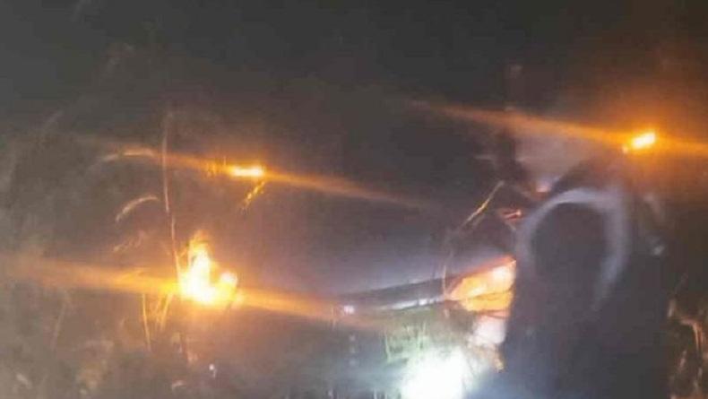 Waduh, Mobil Bawa 7 Penumpang Tersesat Masuk Hutan