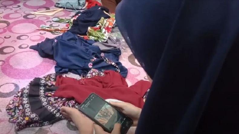 Duh, Sekeluarga di Asahan Terekam Mencuri, Ibu Pengalih Perhatian Anak Eksekutor