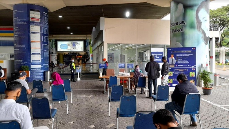 Sepi, Pemeriksaan GeNose di Stasiun Gambir Hanya Diikuti Beberapa Calon Penumpang
