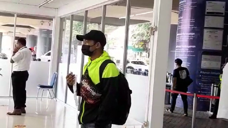 Penumpang Kereta di Stasiun Gambir: Tes GeNose Praktis Cuma Rp20.000