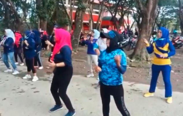 Langgar PPKM, Panitia Senam Zumba Emak-Emak di Pinrang Dikenai Sanksi