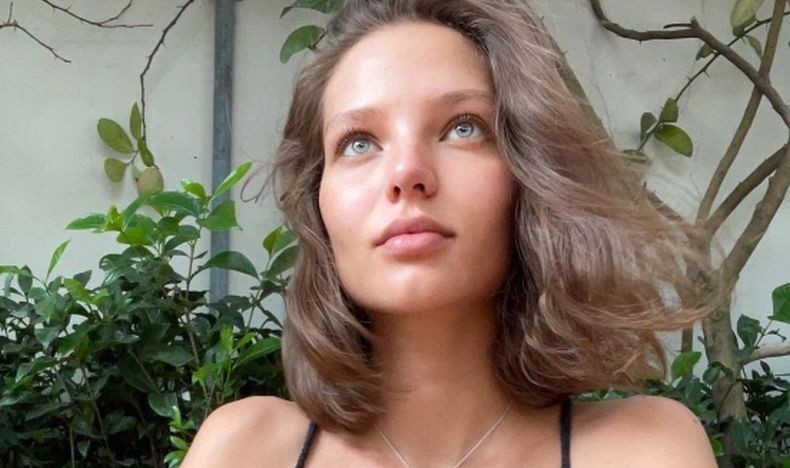 Akhirnya Minta Maaf, Ini Sosok Alesya Kafelnikova Influencer Rusia yang Foto Telanjang di Atas Gajah