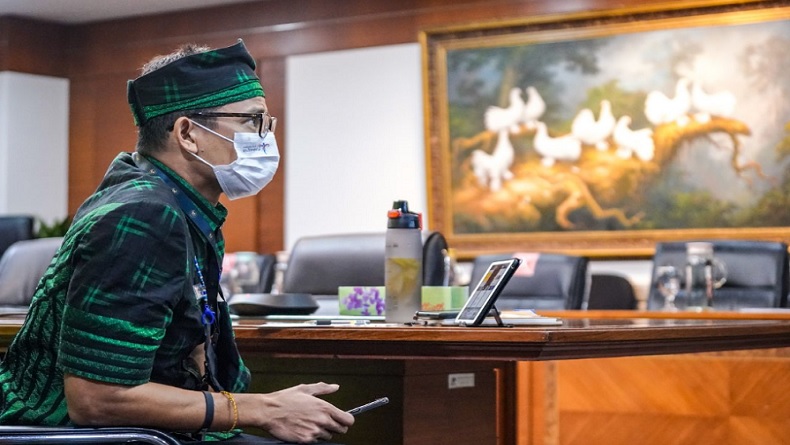 Benahi Pariwisata Kawasan Danau Toba, Kemenparekraf Usulkan Pembangunan Jogging dan Walk Path