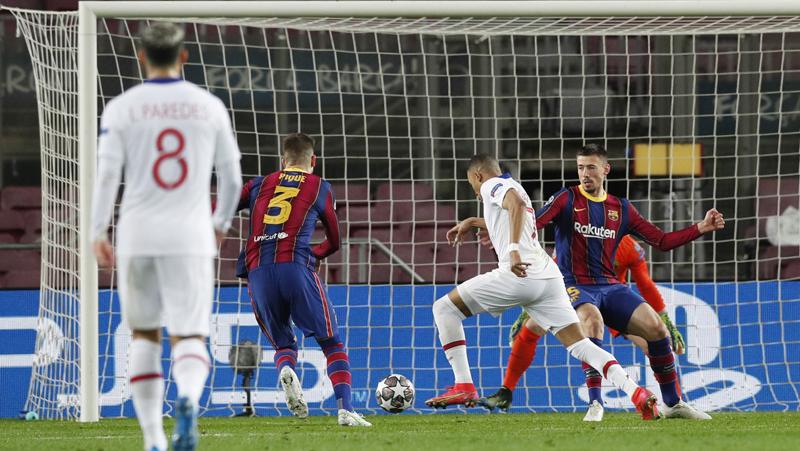 Hasil Lengkap Liga Champions: PSG Bantai Barcelona, Liverpool Libas RB Leipzig