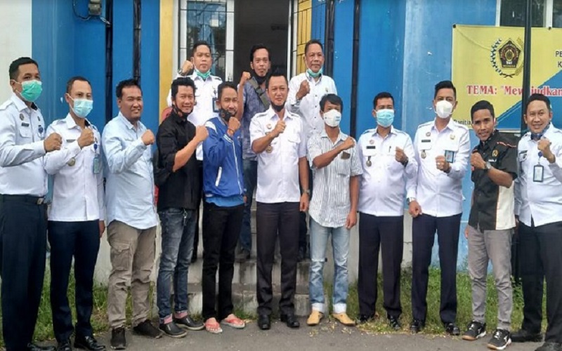 Bangun Sinergi di Tengah Pandemi, Kalapas Kayuagung Kunjungi PWI OKI