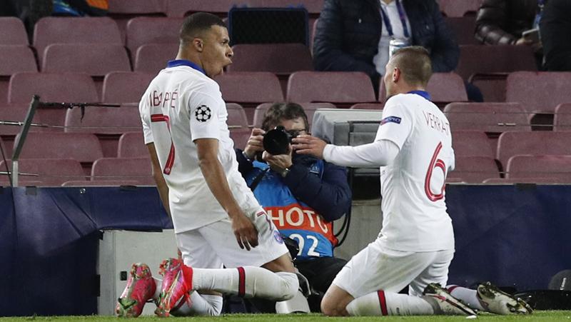 Kylian Mbappe Hattrick, PSG Bantai Barcelona di Camp Nou