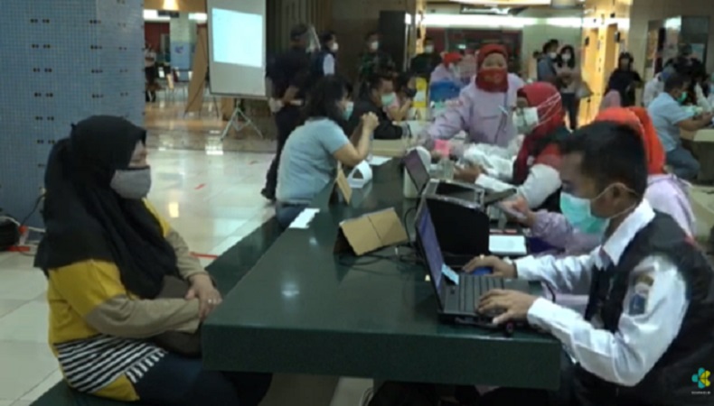 Begini Alur Vaksinasi Covid-19 Pedagang Pasar di Tanah Abang