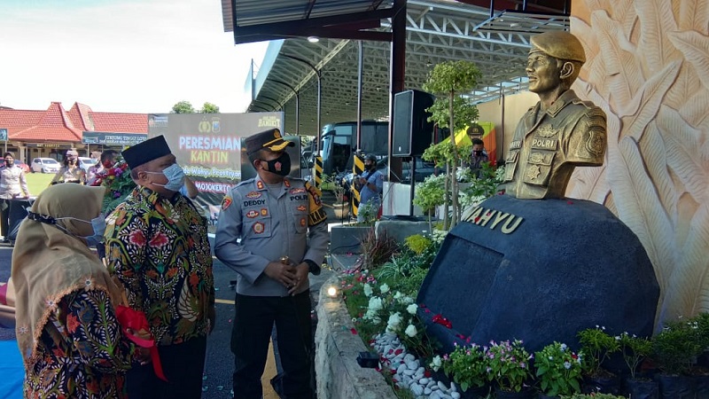 Kisah Heroik Bripda Wahyu Prastiyanto hingga Jadi Nama Kantin di Polresta Mojokerto.