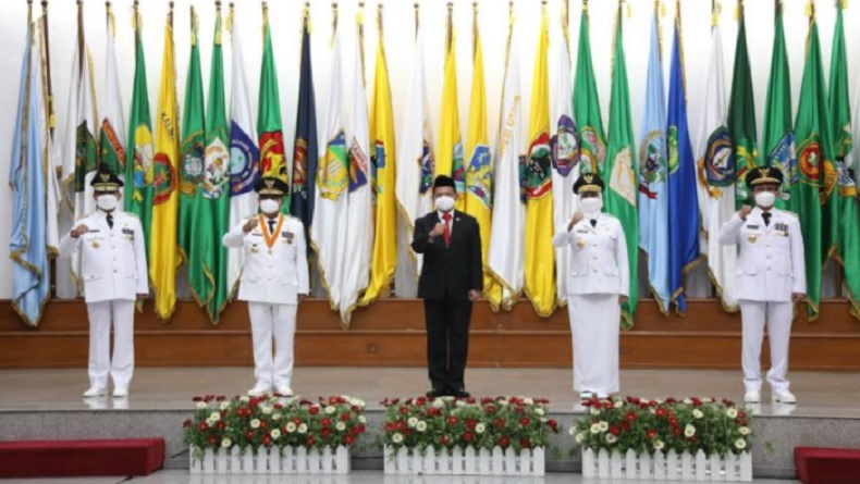 Mendagri Lantik Penjabat Gubernur Sumbar, Bengkulu, Jambi, dan Kepri