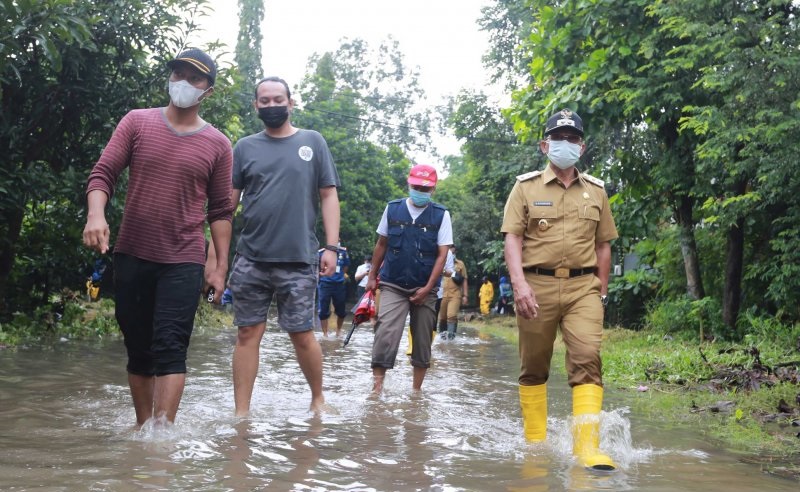 Cegah Banjir, Pemkot Tangerang Periksa Semua Saluran Air