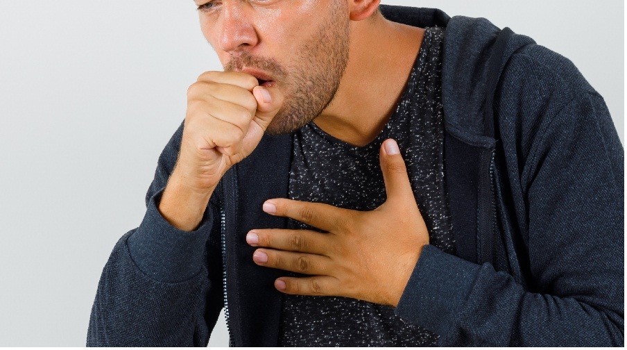 Pria Ini Dipenjara karena Batuk di Depan Polisi Sambil Bilang 'Corona'