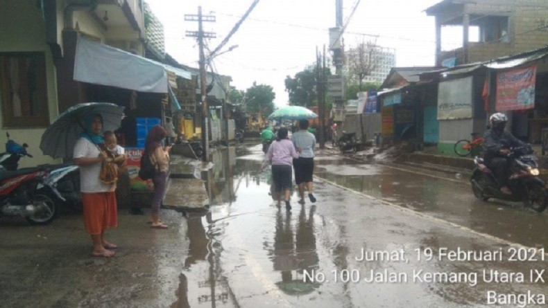 Genangan Air di Kemang Jaksel Berangsur Surut