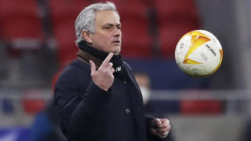 Usai Dipecat Tottenham Hotspur, Jose Mourinho Mau Kemana?