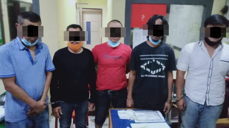Asyik Pesta Sabu di Ruko, 5 Pria di Padang Ditangkap Polisi