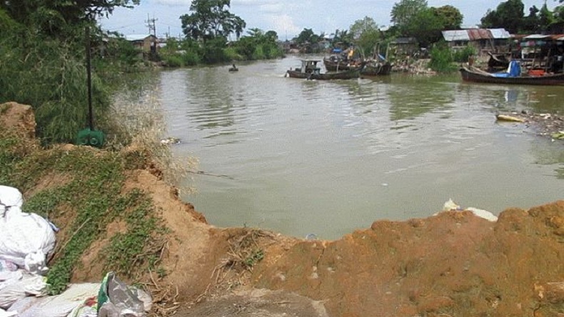 Tanggul Sungai Deli Belum Diperbaiki, Warga Medan Resah Takut Banjir saat Hujan