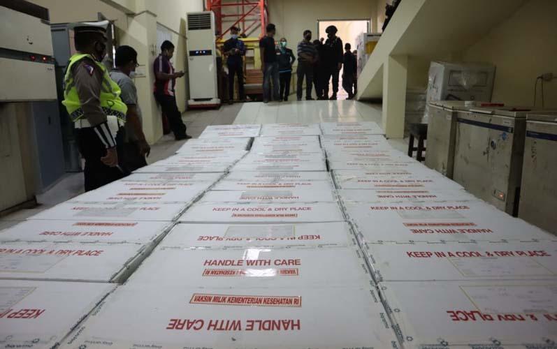 1 Juta Dosis Vaksin Gelombang II Tiba di Semarang, Distribusi Tunggu Alokasi