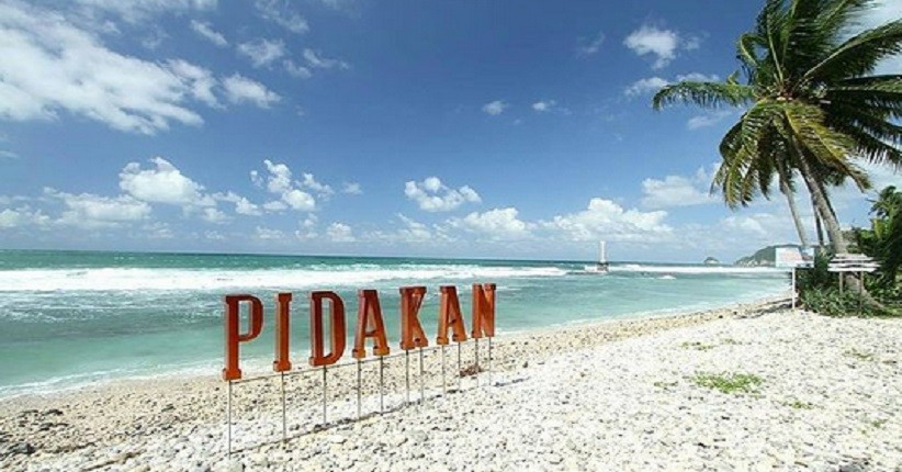 Menjelajahi Pantai Pidakan Pacitan, Pemandangannya Indah Bisa Lihat Bintang Laut di Pinggiran