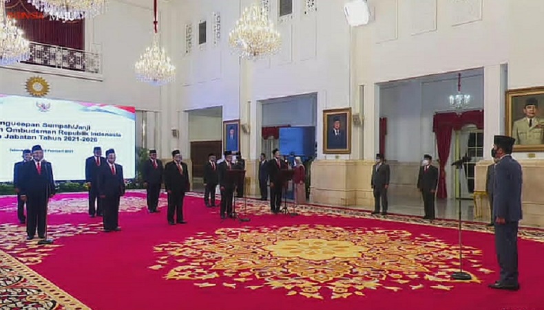 Jokowi Lantik Anggota Ombudsman Periode 2021-2026