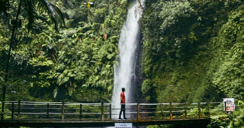 5 Tempat Wisata di Majalengka yang Menyimpan Kisah Mistis, Nomor 4 Ada Curug Sawer