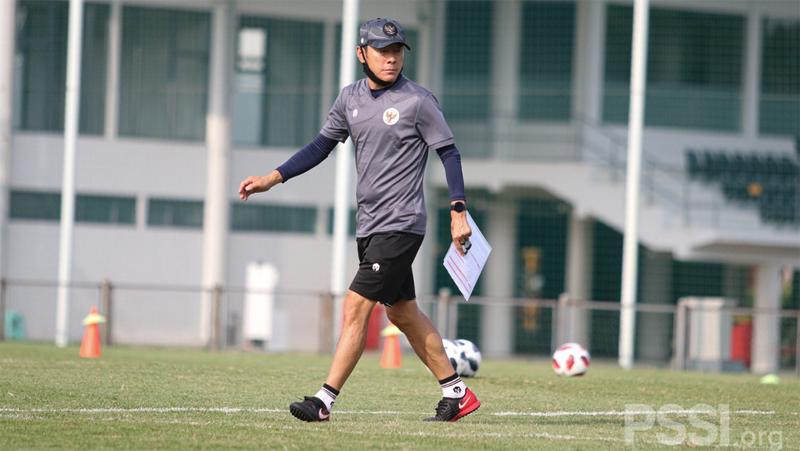 Gagal di Piala AFF 2020, Timnas Malaysia Diminta Tiru Indonesia Gunakan Pelatih Asing