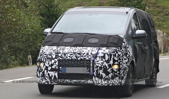 Ditutup Kamuflase, Hyundai H1 Generasi Terbaru Tertangkap Kamera Mata-Mata