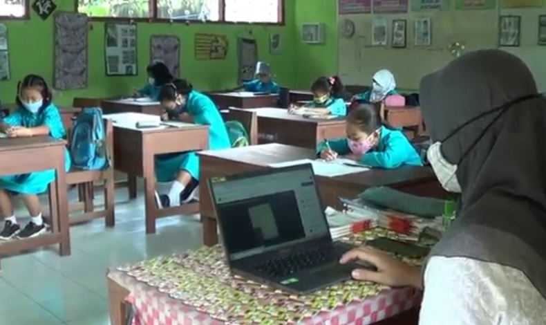 1.150 SD dan SMP di Banyuwangi Mulai Sekolah Tatap Muka 