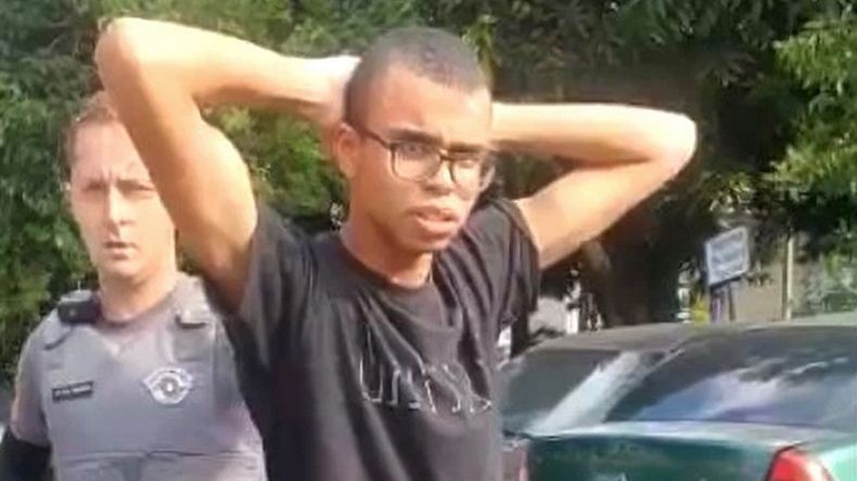 Gamer Profesional Ini Bunuh Lawan Main Seorang Remaja Perempuan, lalu Bagikan Video Mayatnya