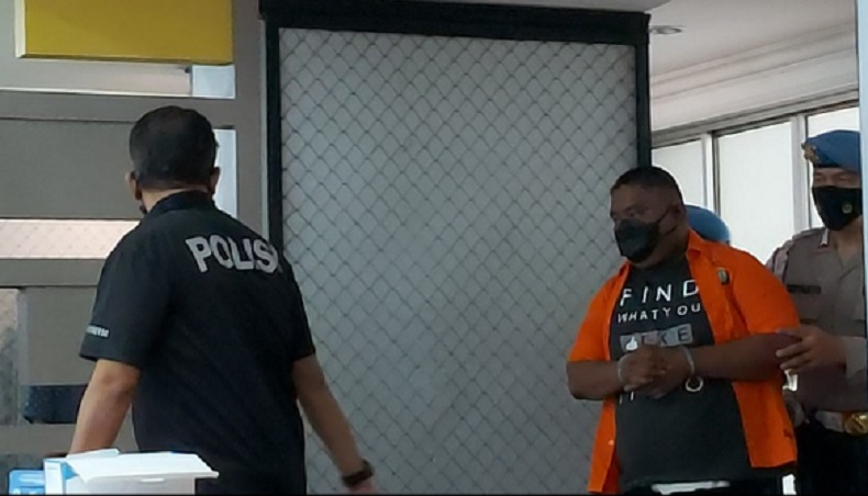 Penampakan Bripka Cornelius, Pelaku Penembakan Brutal di Kafe Cengkareng