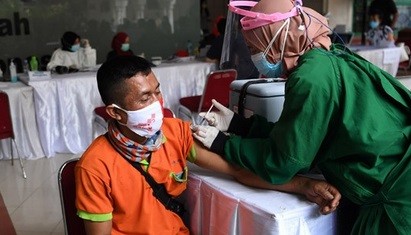 Vaksinasi Mandiri Diizinkan Pemerintah, Kadin Minta Harga Vaksin Terjangkau