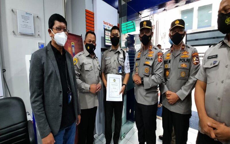 Tegas Soal Protokol Kesehatan, Petugas Keamanan BRI Diberi Penghargaan oleh POLRI dan Gugus Covid Makassar